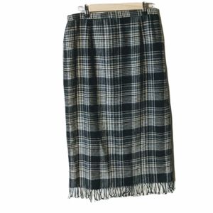 Requirements wool blend skirt size 14